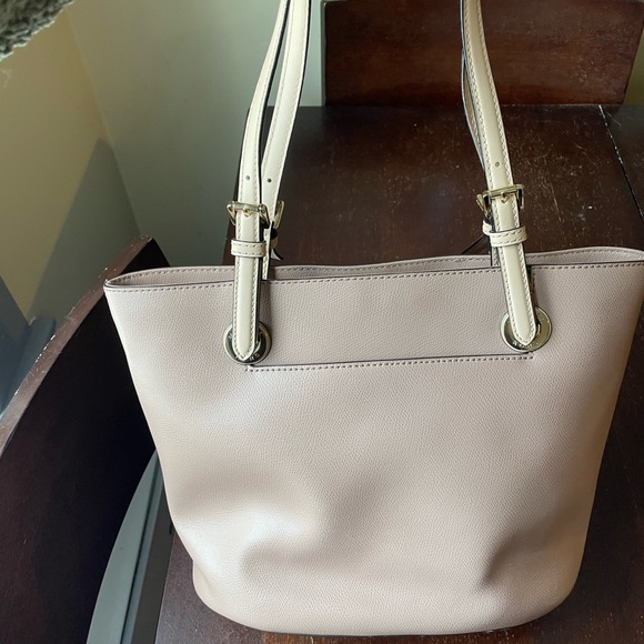 Michael Kors Purse - Picture 2 of 4